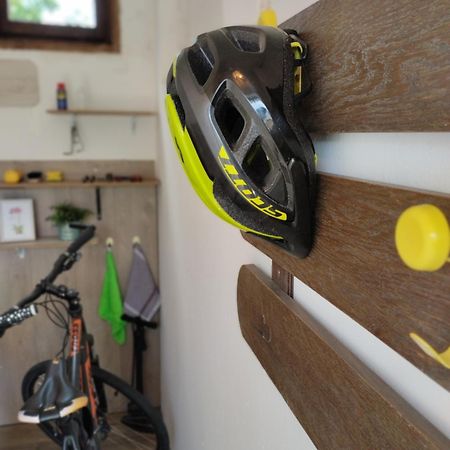 Cyclo Apartment Pinki Bačka Palanka Exteriör bild