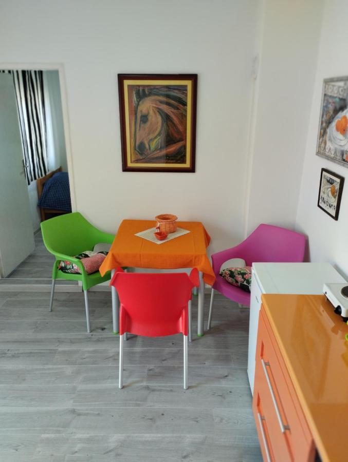 Cyclo Apartment Pinki Bačka Palanka Exteriör bild