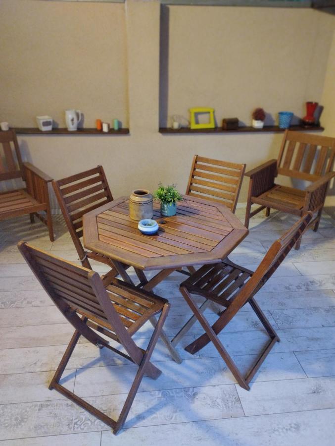 Cyclo Apartment Pinki Bačka Palanka Exteriör bild